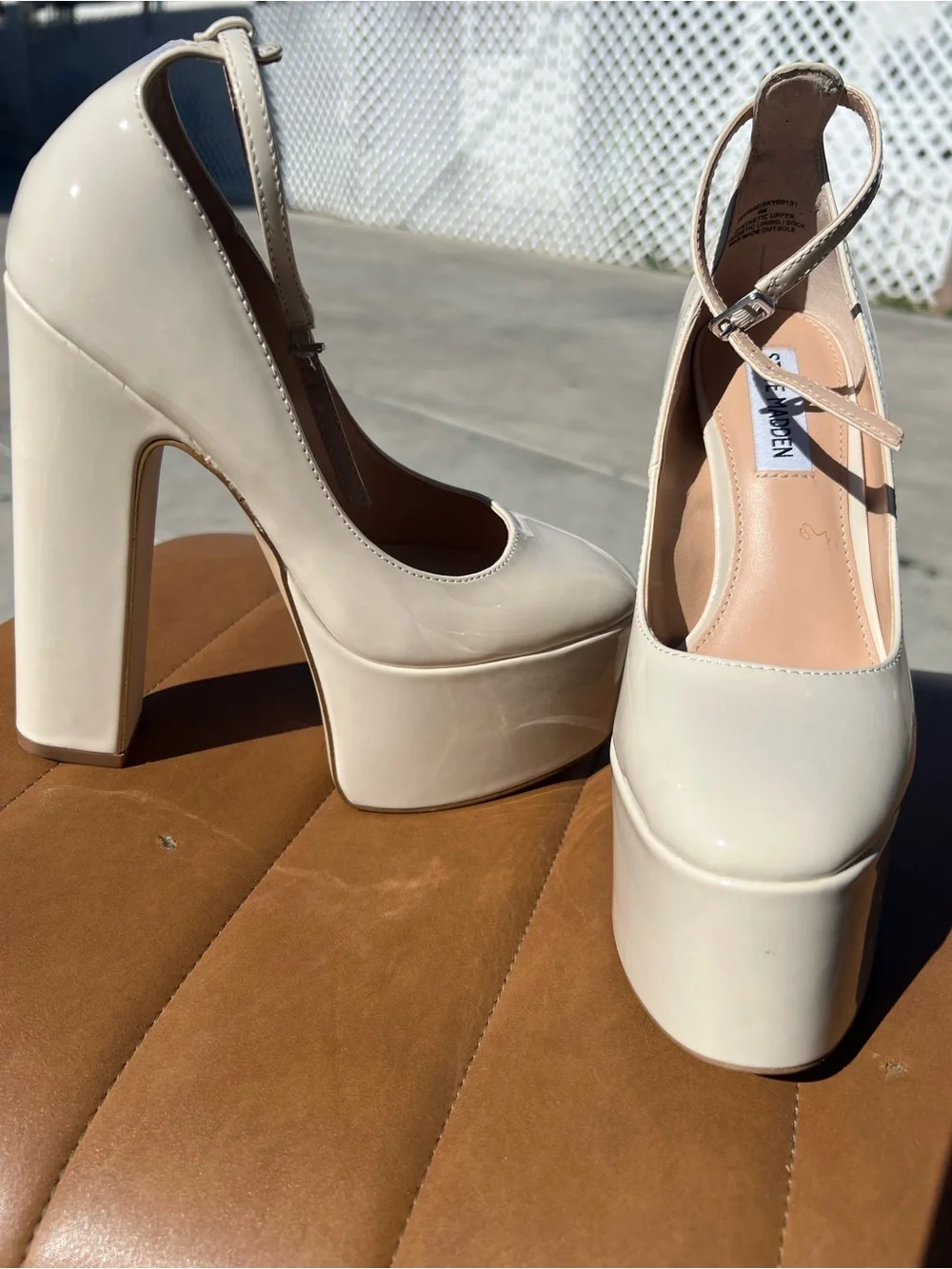 Skyrise bone patent platform Steve Madden heels